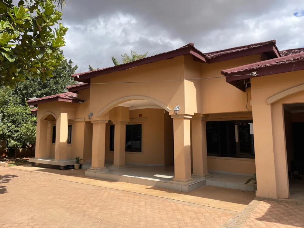 House for sale in Meanwood, Zambia - 3ZA1664299