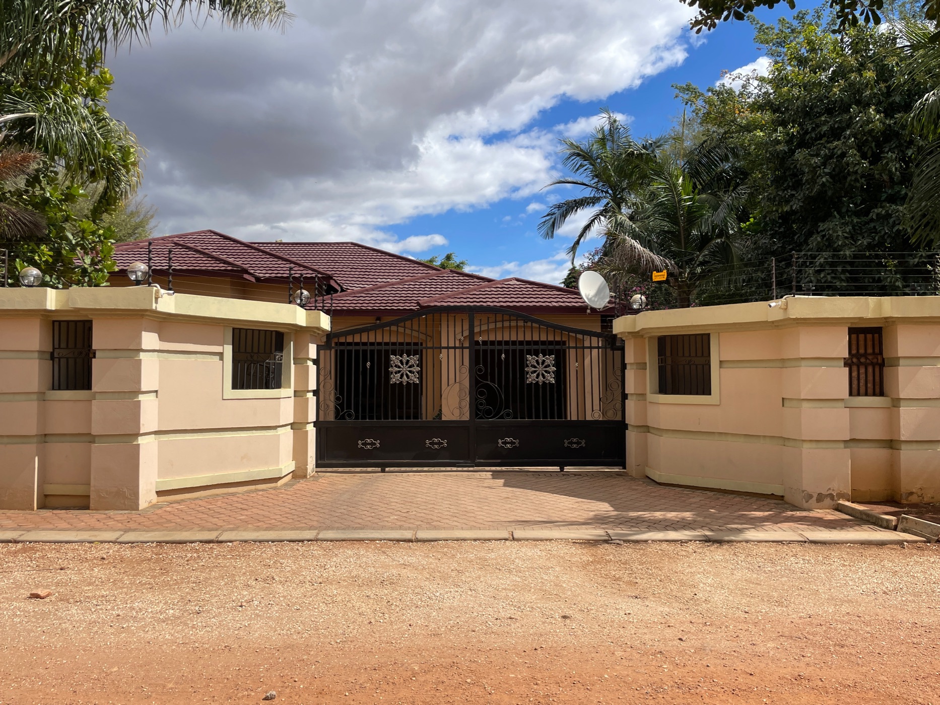 House for sale in Meanwood, Zambia - 3ZA1664299