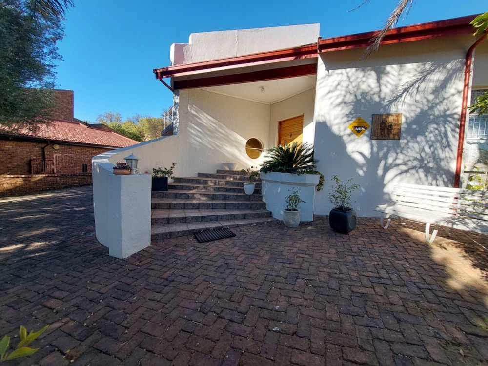 Double-storey house for sale in Overkruin - 1SP1733563