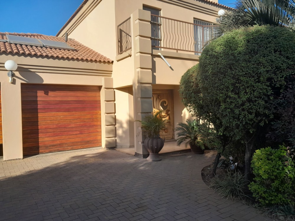 House for sale in Vanderbijlpark SE 4 - 1VT1664545 House for sale in Vanderbijlpark SE 4 - 1VT1664545