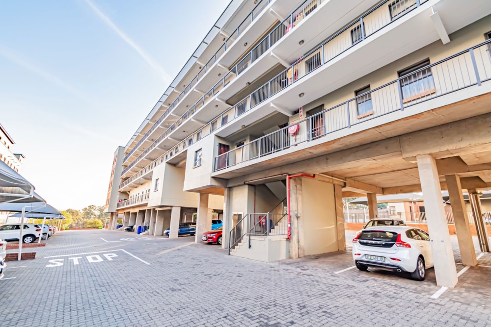 Apartment let in Die Hoewes - CNL1690920