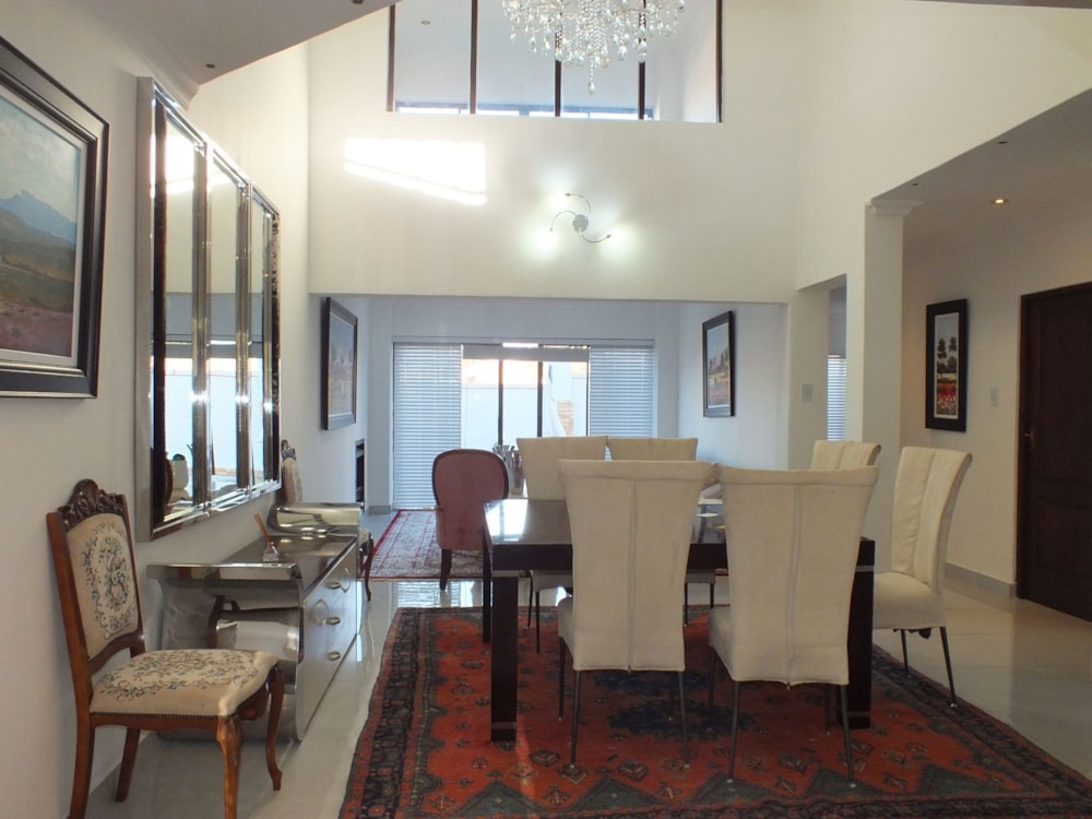 Security estate home to rent in Stone Ridge Country Estate - CNL1727035