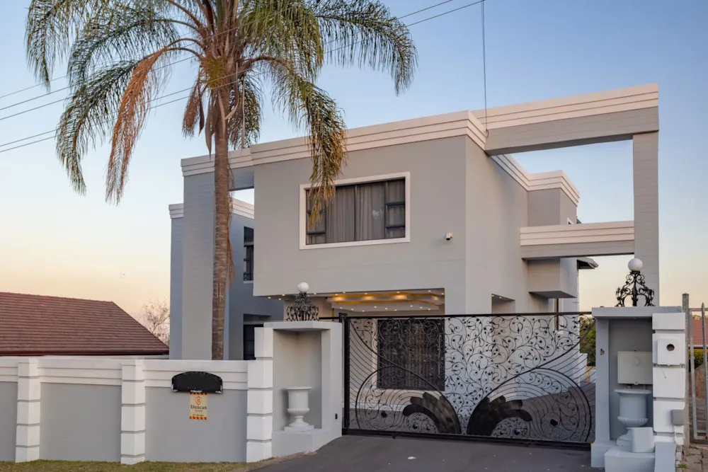 House sold in Queensburgh - 1WP1664752 House sold in Queensburgh - 1WP1664752