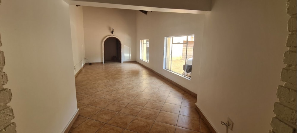 House to rent in Vandermerweskroon - 1VT1739867