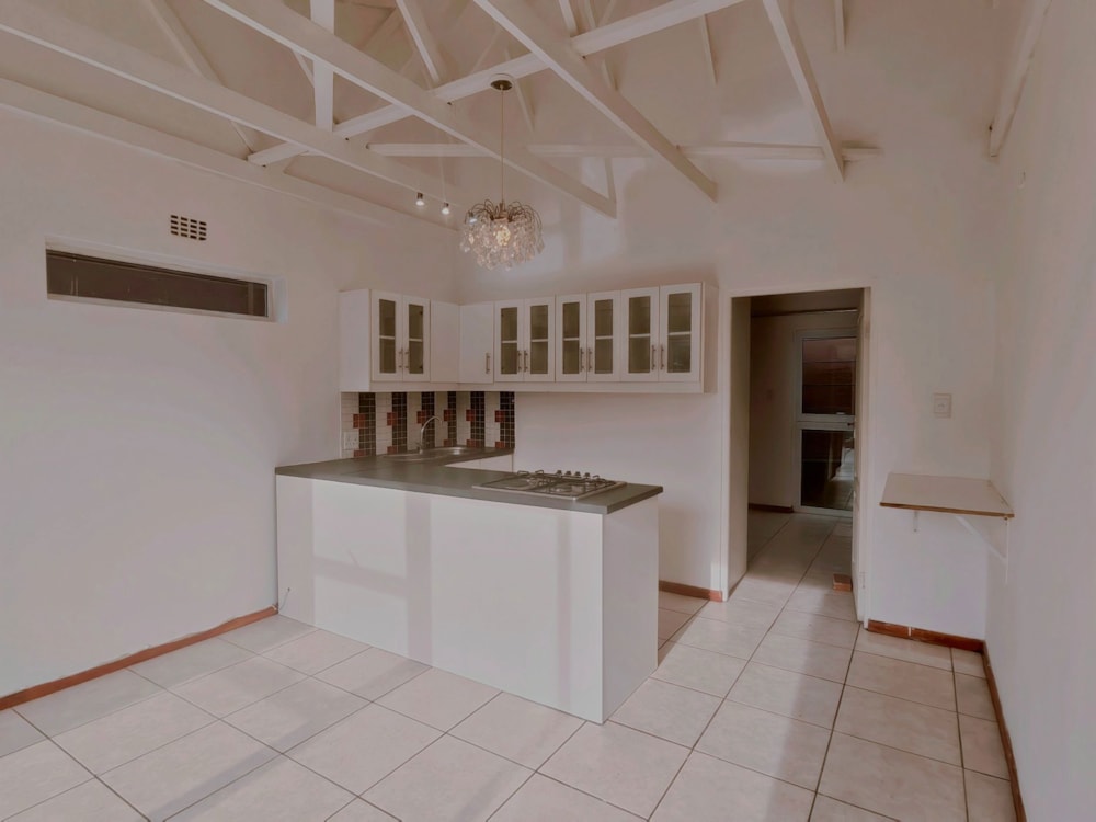 Apartment let in Edgemead - 1PLA1716165