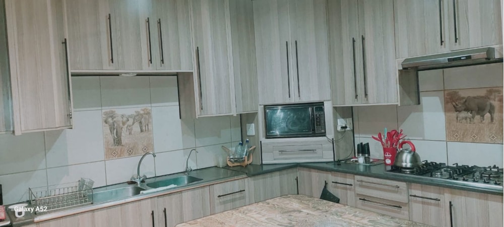 House for sale in Kroonstad Central - 1WM1666251 House for sale in Kroonstad Central - 1WM1666251