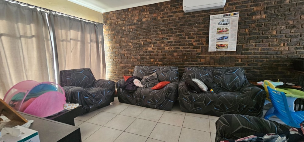 House for sale in Falcon Ridge - 1VT1664896 House for sale in Falcon Ridge - 1VT1664896