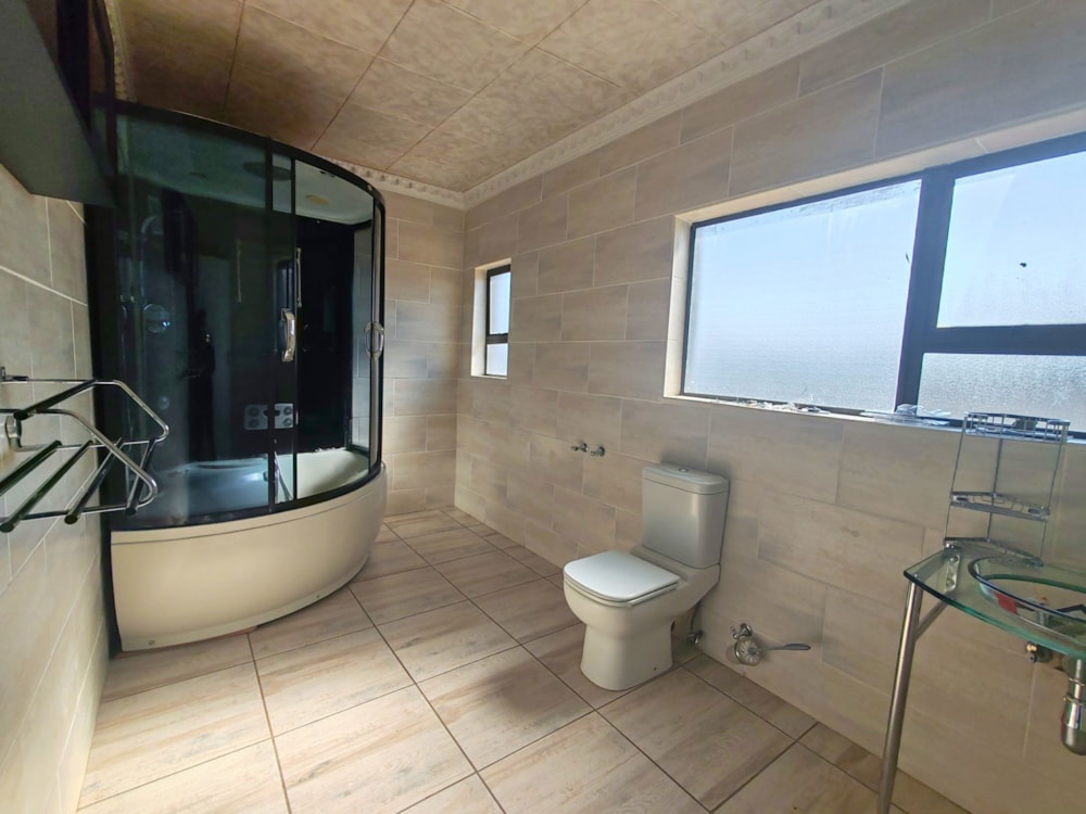 Double-storey house for sale in Tzaneen, Limpopo Province - 1TA1664981