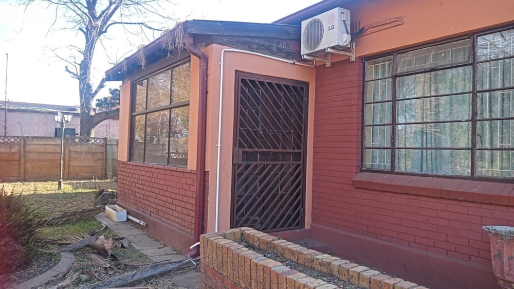 House sold in Peacehaven - 1VT1665072 House sold in Peacehaven - 1VT1665072