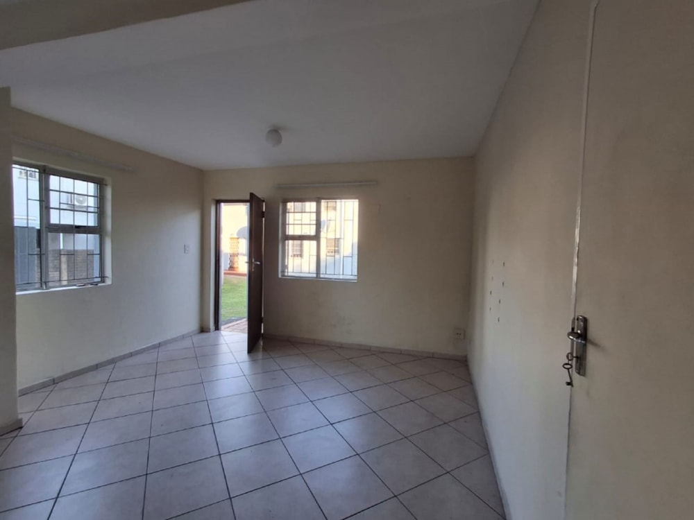 Apartment to rent in Arboretum, Richards Bay - 1RY1665085 Apartment to rent in Arboretum, Richards Bay - 1RY1665085
