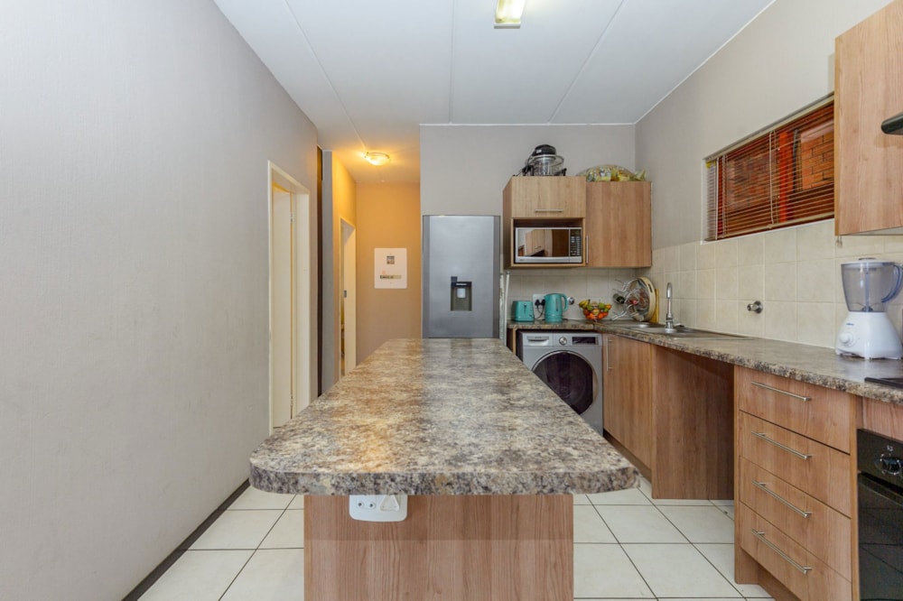 Apartment sold in Fourways - RAN1665277 Apartment sold in Fourways - RAN1665277