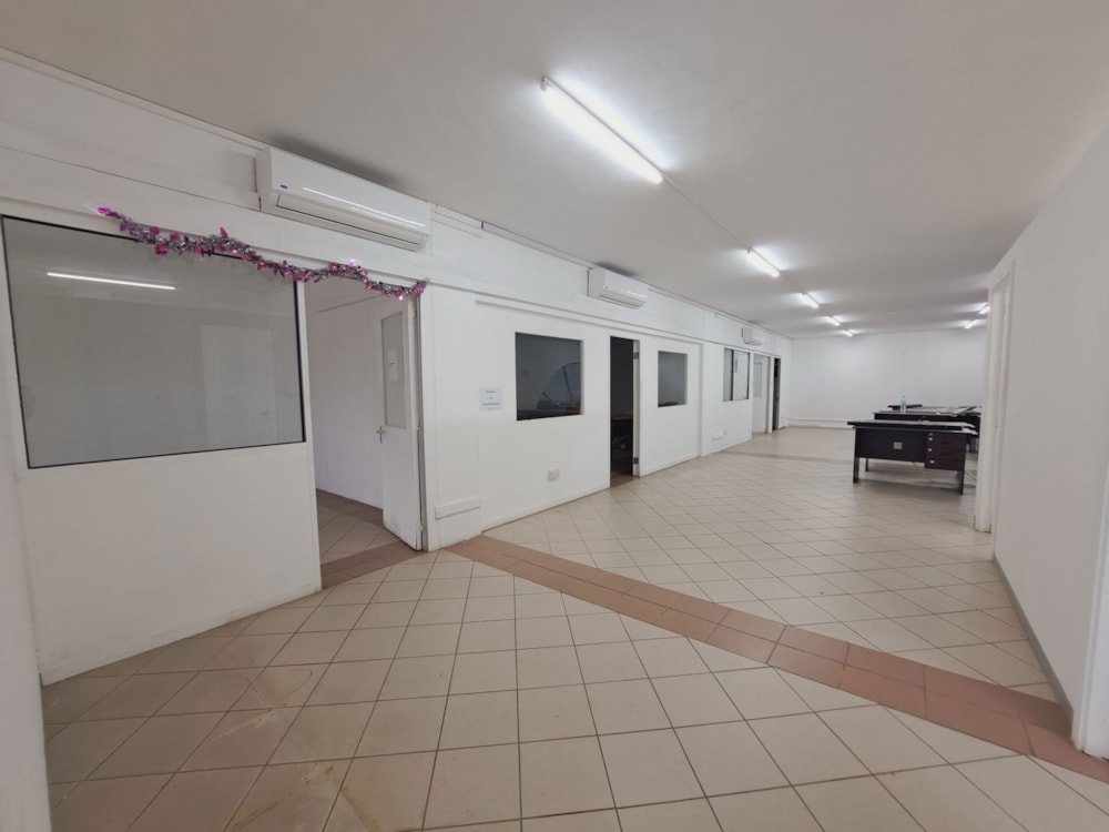 Commercial Building to rent in Quatre Bornes, Mauritius - MUR1665292 Commercial Building to rent in Quatre Bornes, Mauritius - MUR1665292