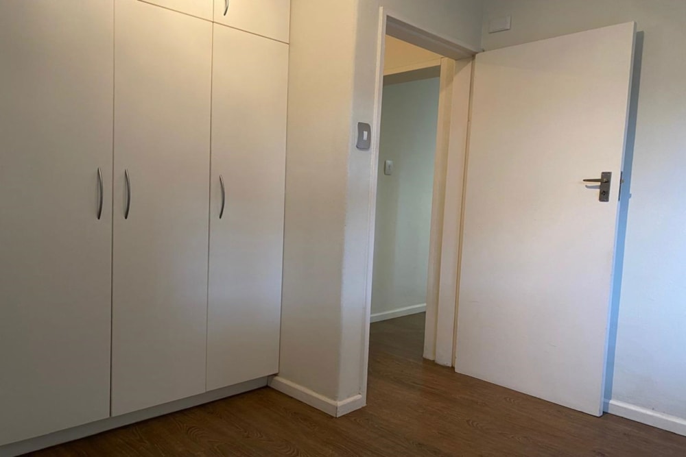 Apartment let in Newlands, Cape Town - RBL1665367 Apartment let in Newlands, Cape Town - RBL1665367