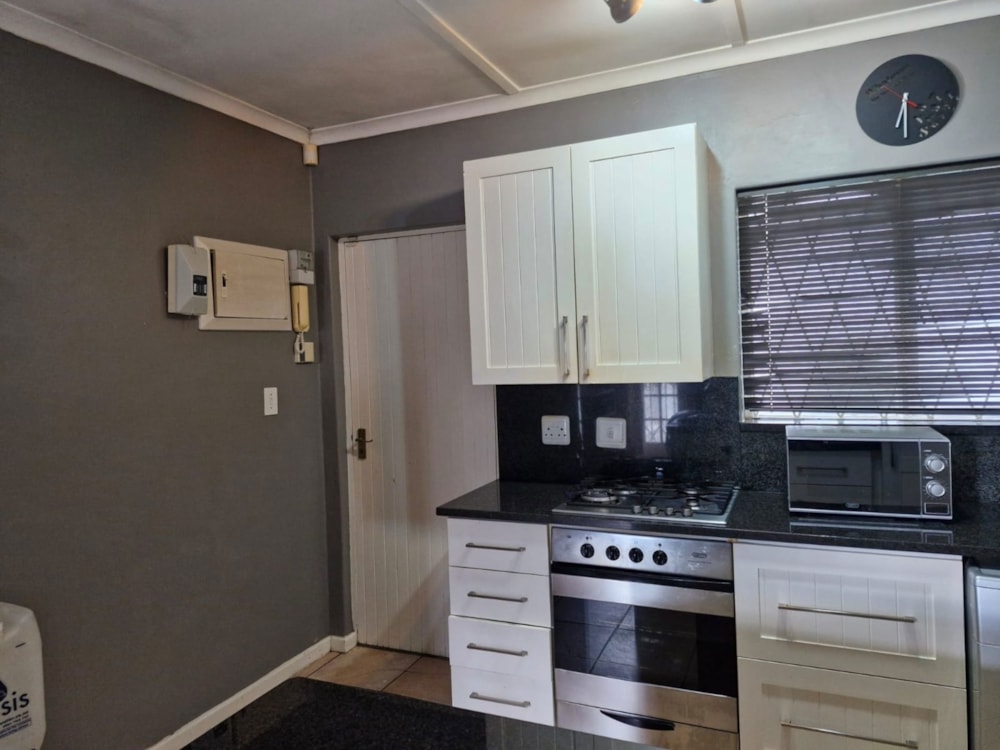Apartment to rent in Sunnyside, Grahamstown, Makhanda - 1GC1748774 Apartment to rent in Sunnyside, Grahamstown, Makhanda - 1GC1748774