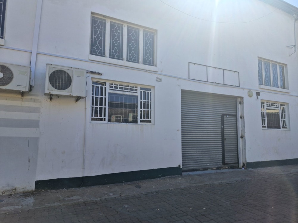 Commercial business to rent in Broadhurst, Botswana - 3BO1719023 Commercial business to rent in Broadhurst, Botswana - 3BO1719023