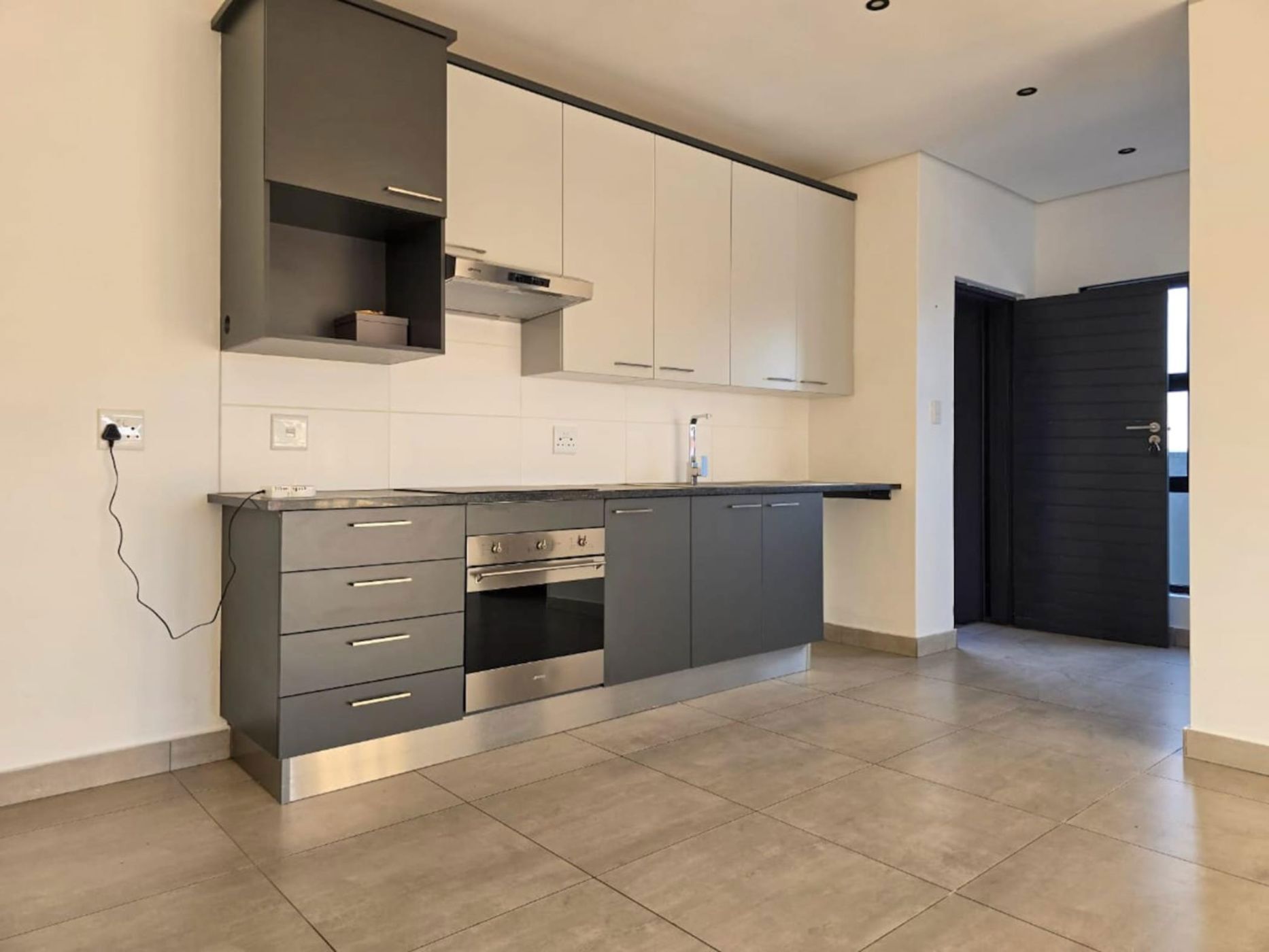 Penthouse apartment to rent in New Redruth - 1GV1722462