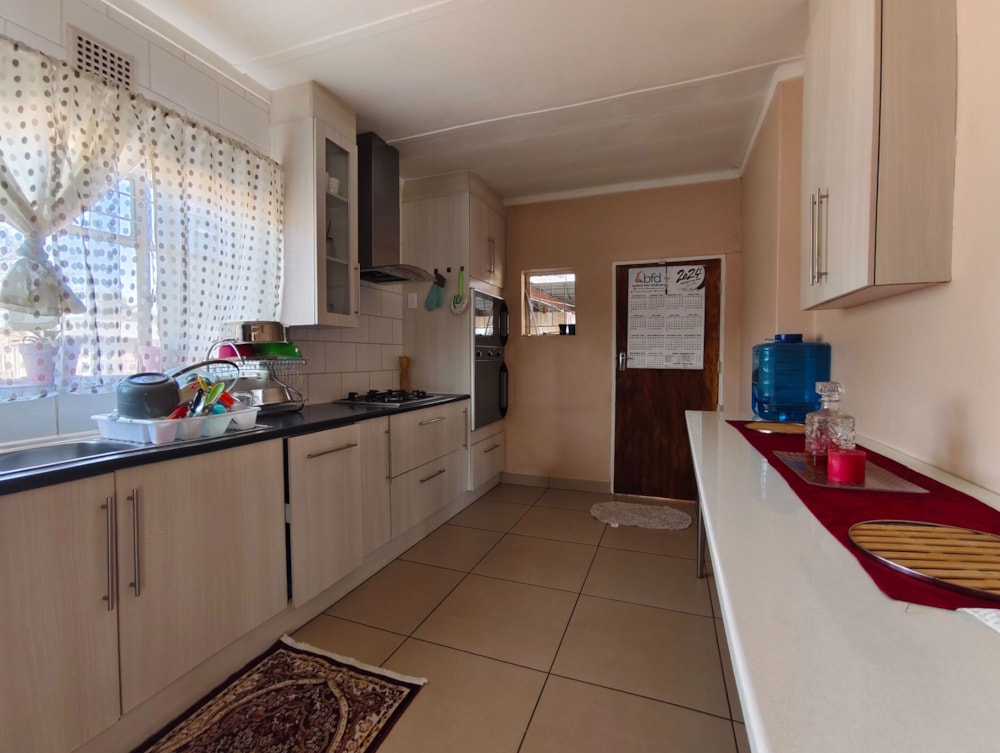 House for sale in Vanderbijlpark SE 1 - 1VT1665495