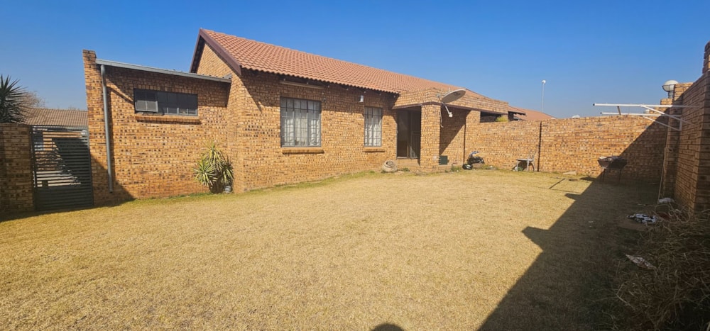 Townhouse for sale in Kookrus - 1VT1665836 Townhouse for sale in Kookrus - 1VT1665836