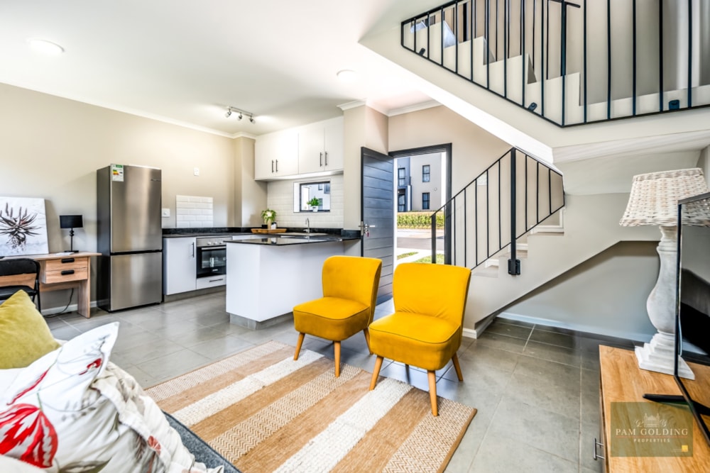 Townhouse for sale in Waterfall, Upper Highway - 1KF1665729