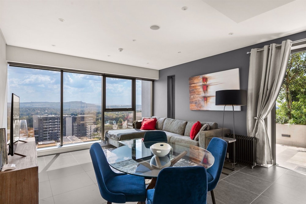 Apartment for sale in Rosebank, Johannesburg - HP1681417 Apartment for sale in Rosebank, Johannesburg - HP1681417
