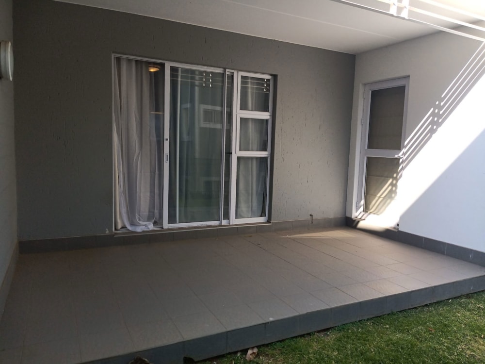 Apartment to rent in Paulshof - FYL1747756 Apartment to rent in Paulshof - FYL1747756