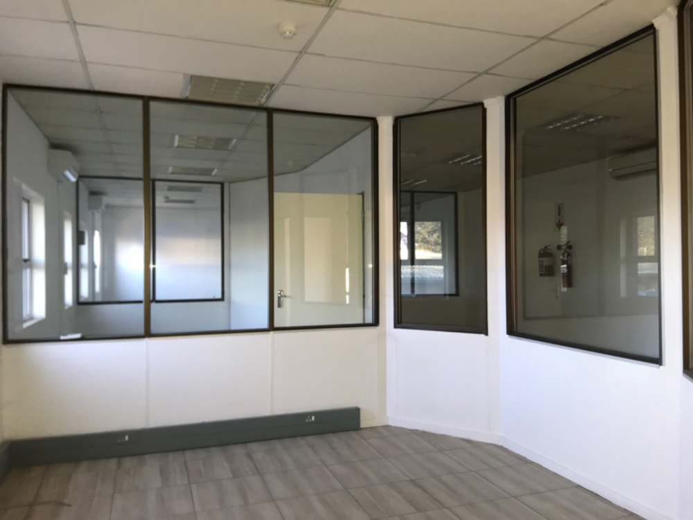 Commercial industrial property to rent in Commerce Park, Botswana - 3BO1668407 Commercial industrial property to rent in Commerce Park, Botswana - 3BO1668407