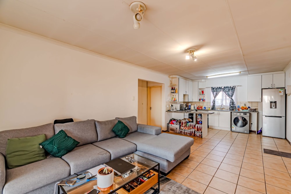 Townhouse for sale in Pierre van Ryneveld - CN1666555 Townhouse for sale in Pierre van Ryneveld - CN1666555