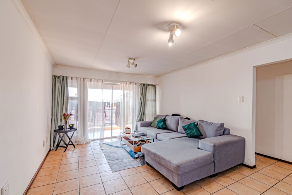 Townhouse for sale in Pierre van Ryneveld - CN1666555 Townhouse for sale in Pierre van Ryneveld - CN1666555