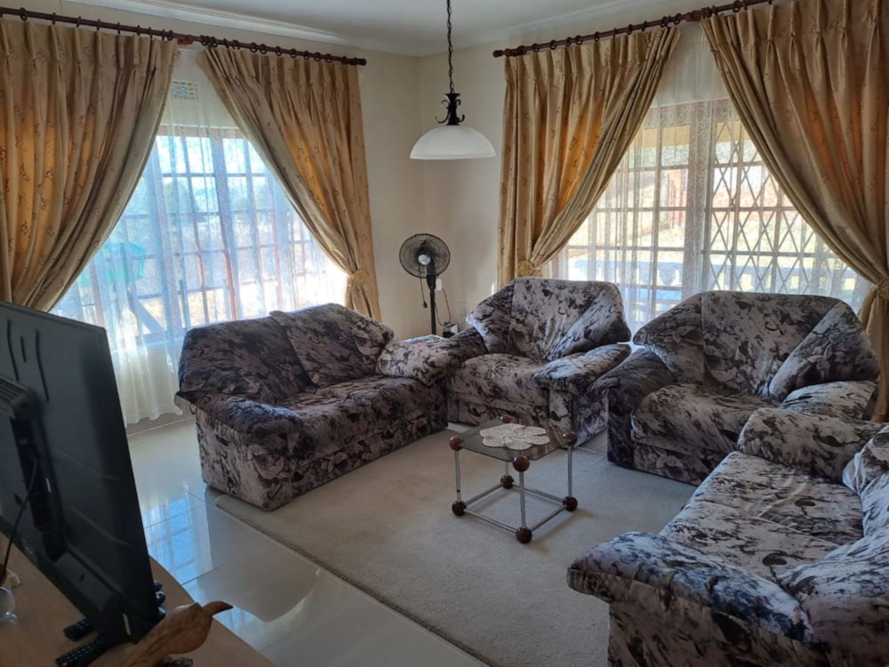 House for sale in Mooi River - 1PM1744416