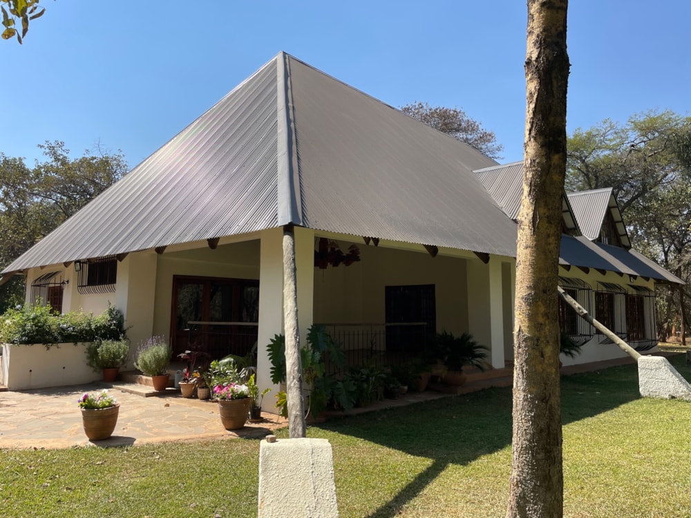 Double-storey house for sale in Lilayi, Zambia - 3ZA1666695 Double-storey house for sale in Lilayi, Zambia - 3ZA1666695