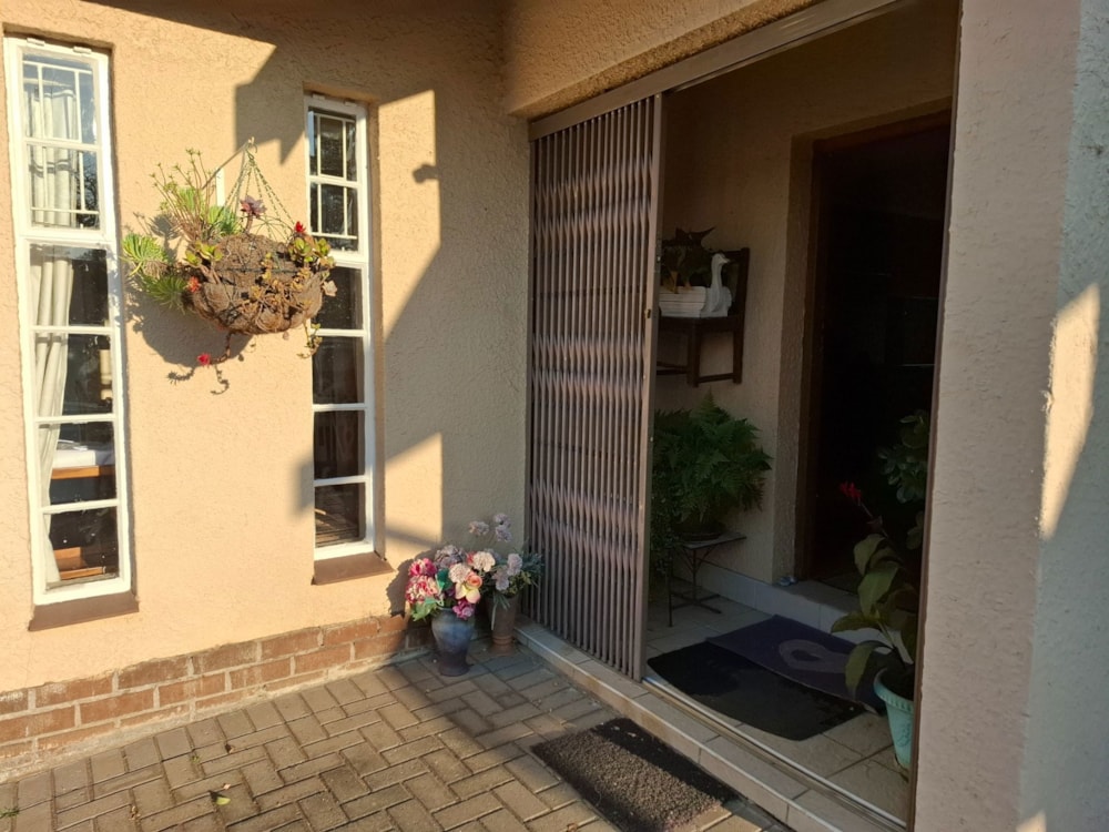 House for sale in Aviary Hill - 1NW1666525