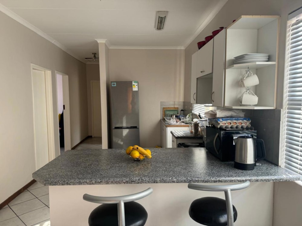 Apartment to rent in Sunnyridge, Newcastle - 1NW1728086