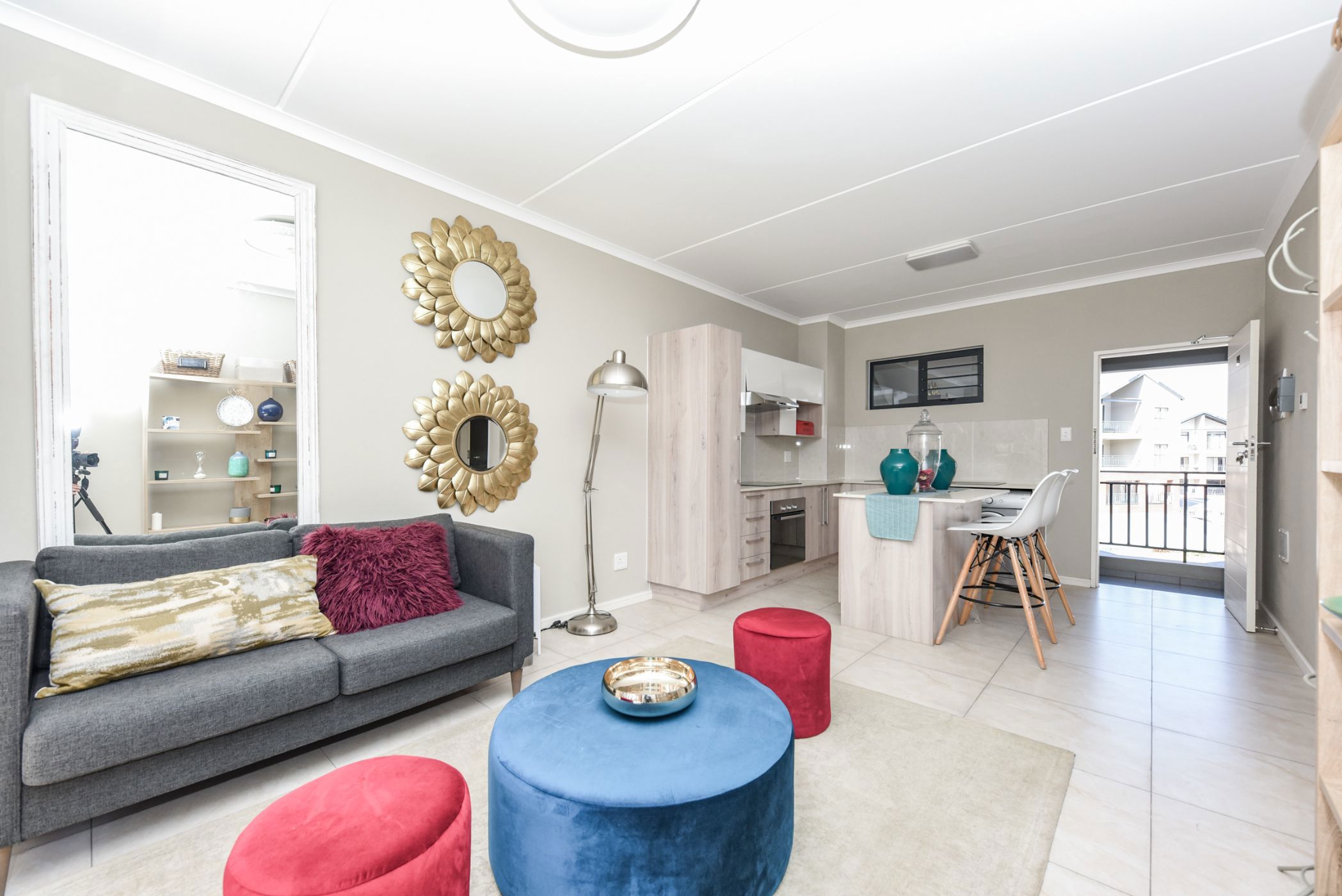 Apartment sold in North Riding - FW1666578