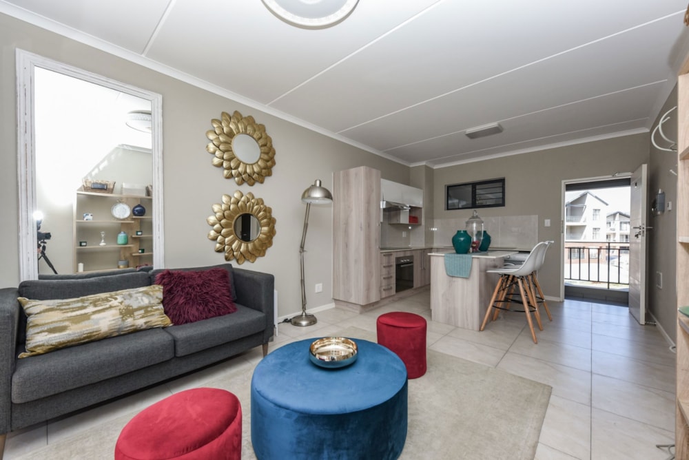 Apartment sold in North Riding - FW1666578 Apartment sold in North Riding - FW1666578