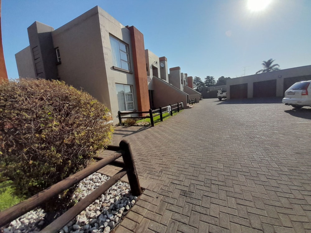 Townhouse sold in  Vanderbijlpark SW 5 - 1VT1666618 Townhouse sold in  Vanderbijlpark SW 5 - 1VT1666618