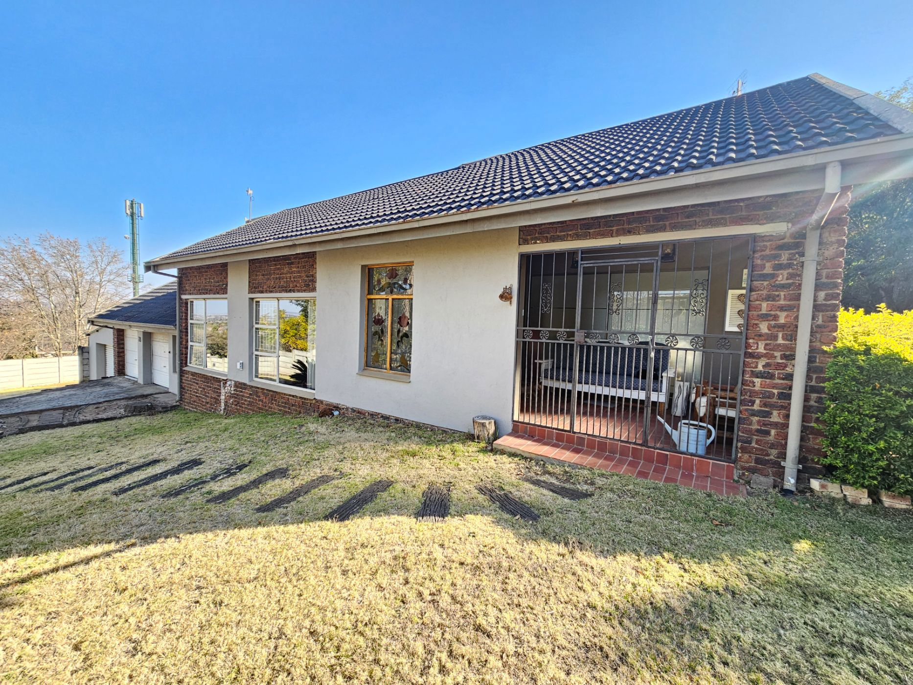 House for sale in Signal Hill, Newcastle - 1NW1666565