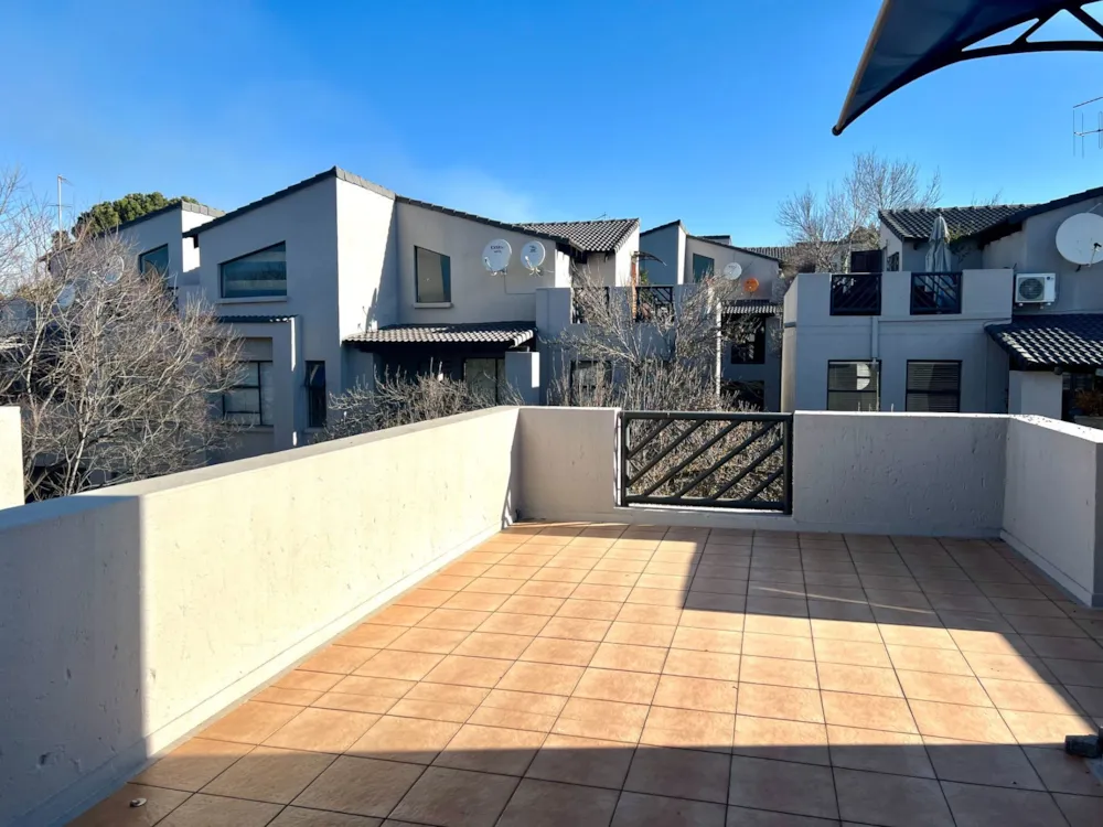 Apartment let in Morningside, Sandton - JBL1749000 Apartment let in Morningside, Sandton - JBL1749000