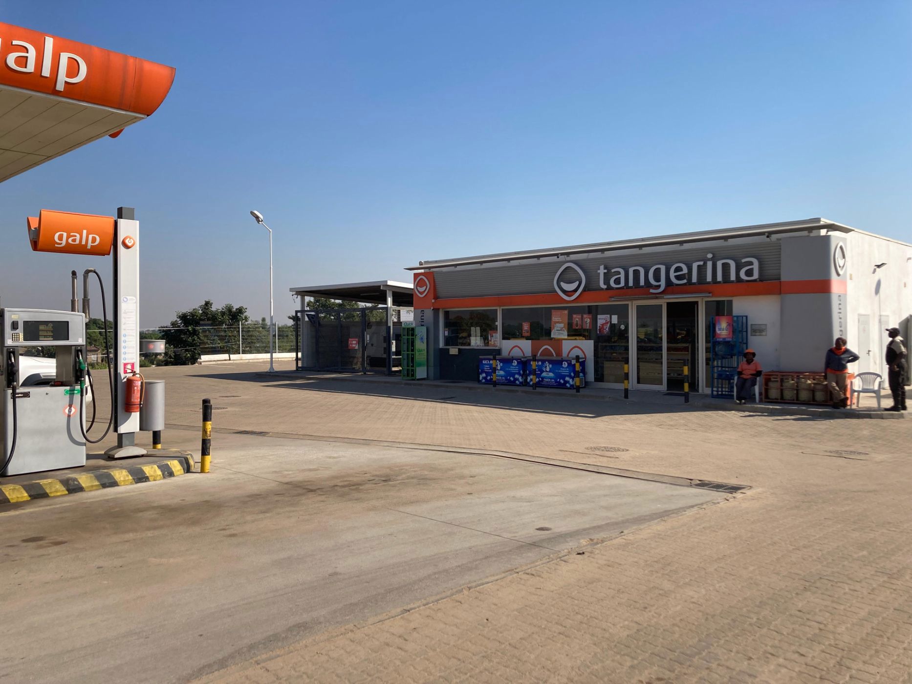 Commercial Building for sale in Matola, Mozambique - 3MQ1667016