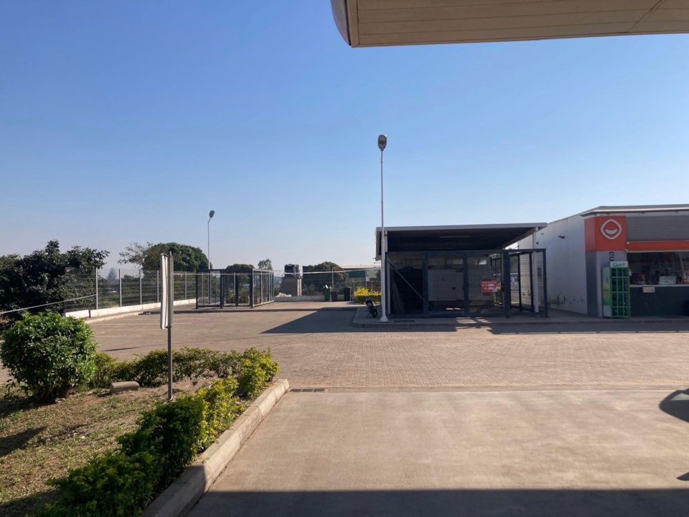 Commercial Building for sale in Matola, Mozambique - 3MQ1667016