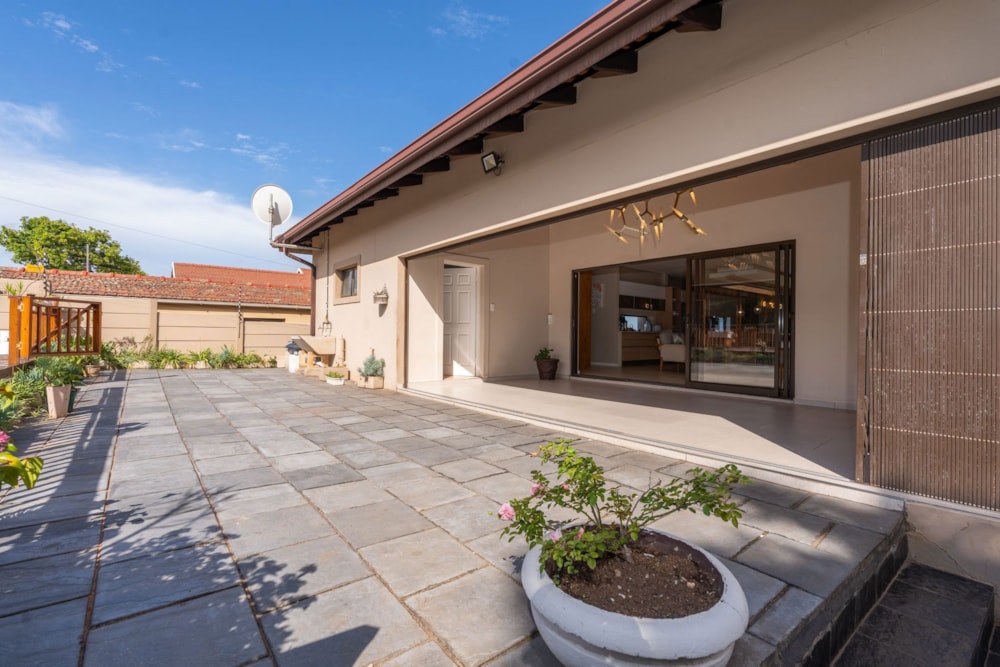 Garden cottage let in Durban North - 1ND1666678 Garden cottage let in Durban North - 1ND1666678