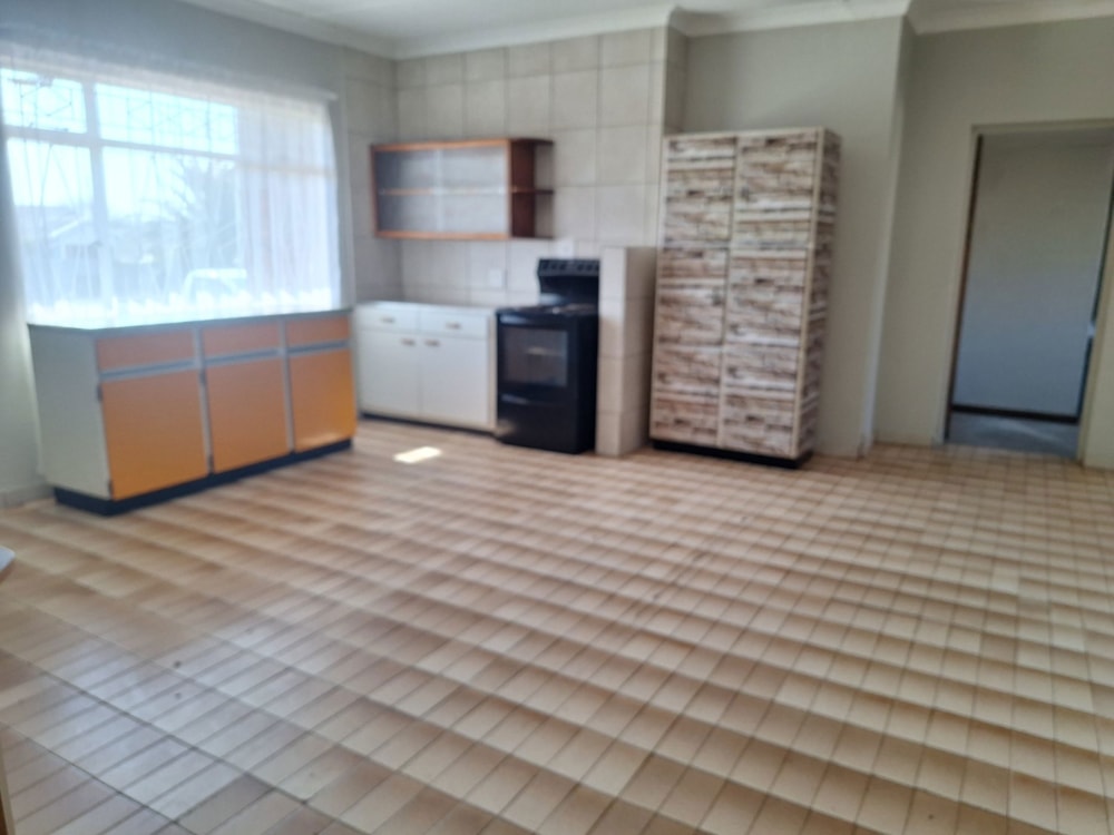 House for sale in Rothdene - 1VT1666768