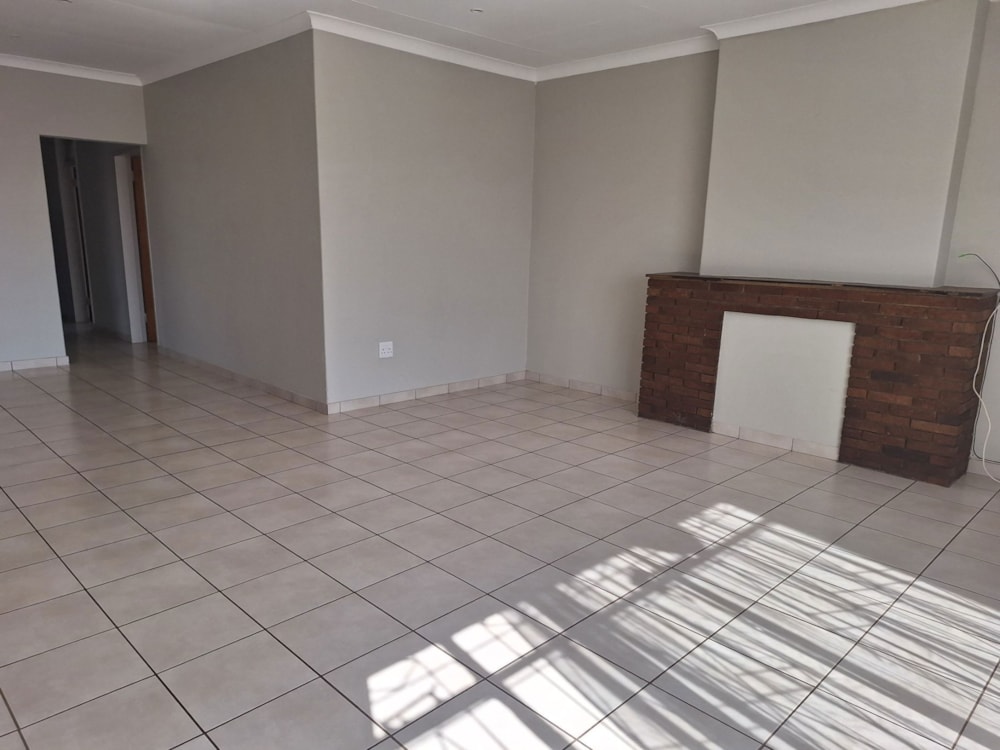 House for sale in Rothdene - 1VT1666768