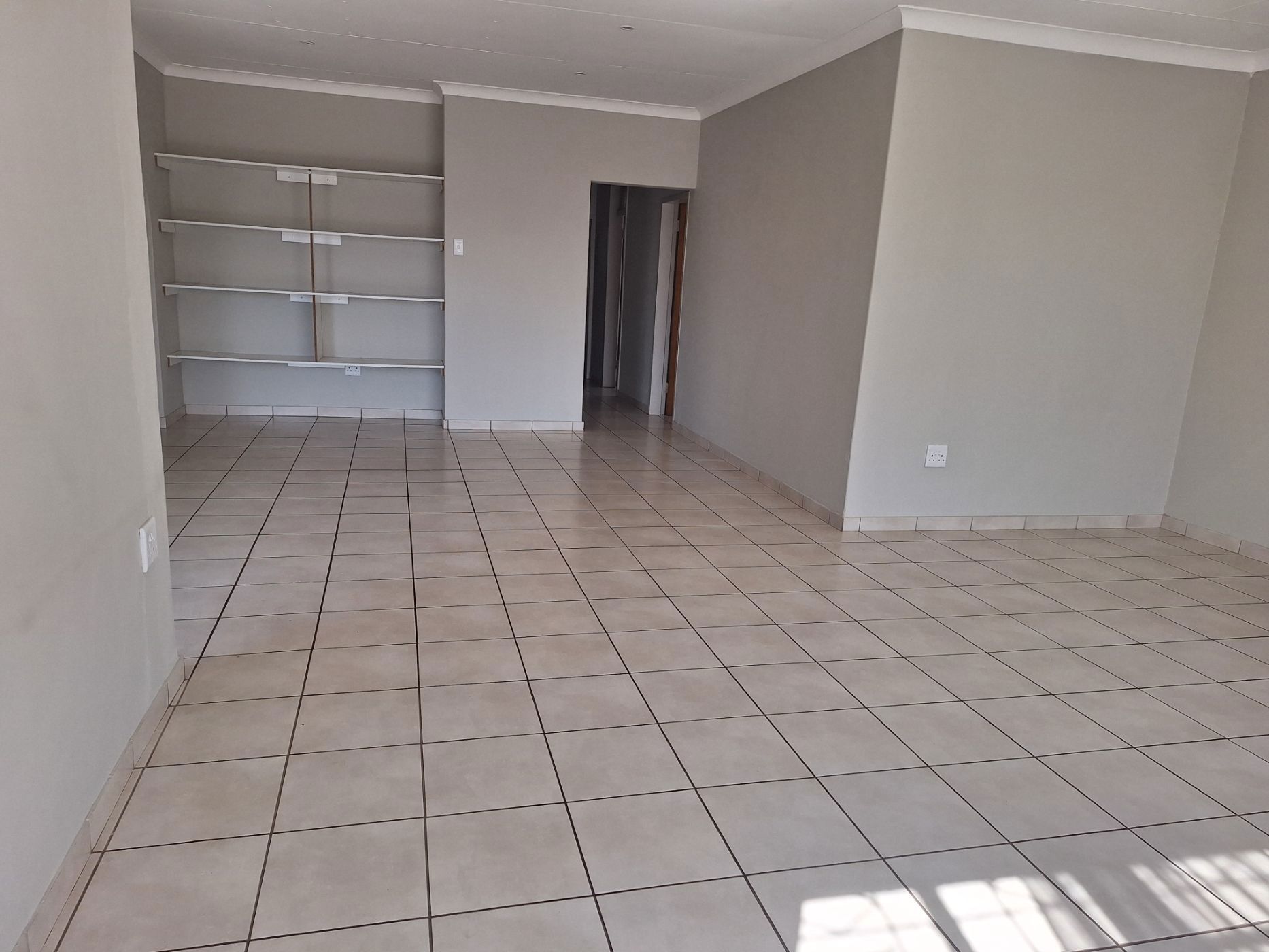 House for sale in Rothdene - 1VT1666768