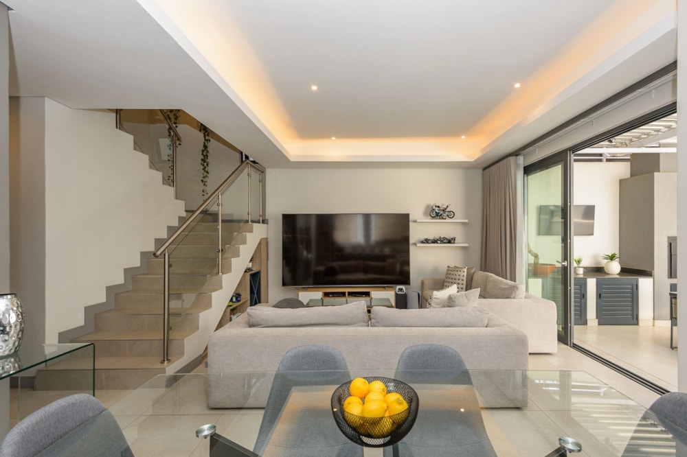 Cluster sold in Bryanston - HP1724296 Cluster sold in Bryanston - HP1724296