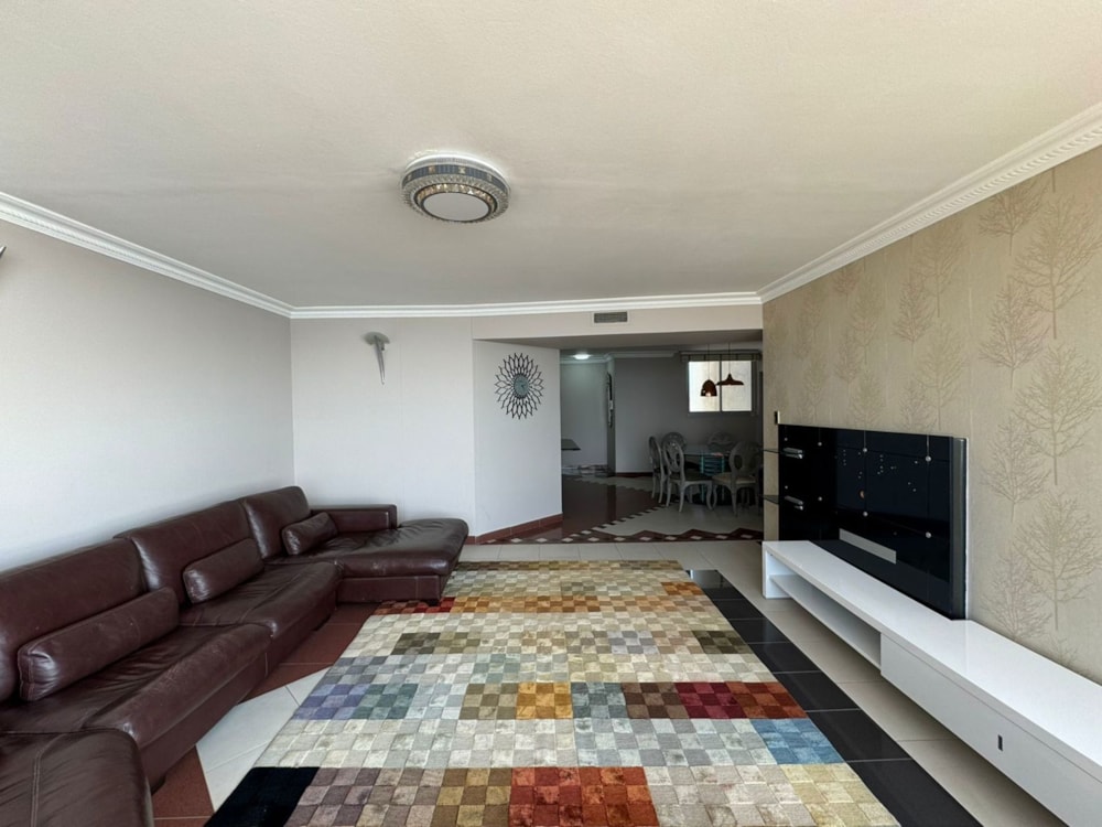 Apartment for sale in North Beach Durban - 1DA1666869 Apartment for sale in North Beach Durban - 1DA1666869