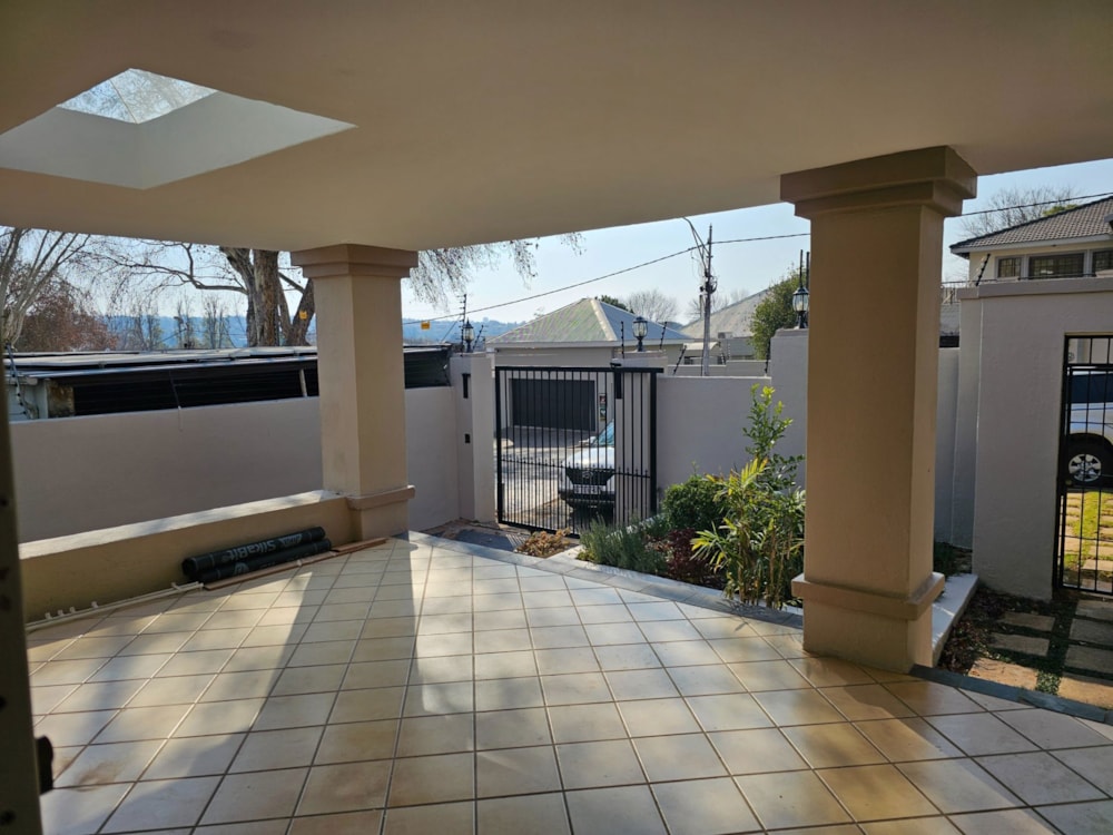 Double-storey house let in Parkhurst - JBL1701547 Double-storey house let in Parkhurst - JBL1701547