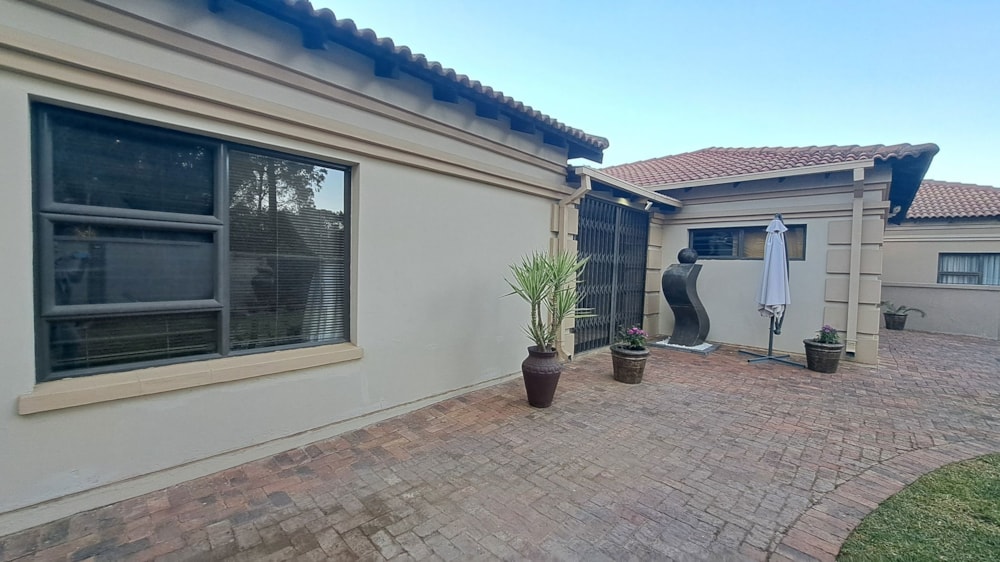 House for sale in Arcon Park - 1VT1736414