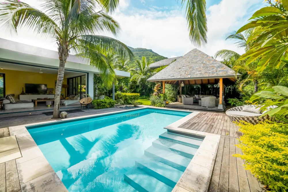 Security complex home for sale in Tamarin, Mauritius - MUR1667048 Security complex home for sale in Tamarin, Mauritius - MUR1667048