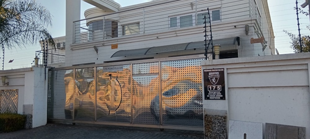 Double-storey house for sale in Aerorand - 1MD1667096 Double-storey house for sale in Aerorand - 1MD1667096