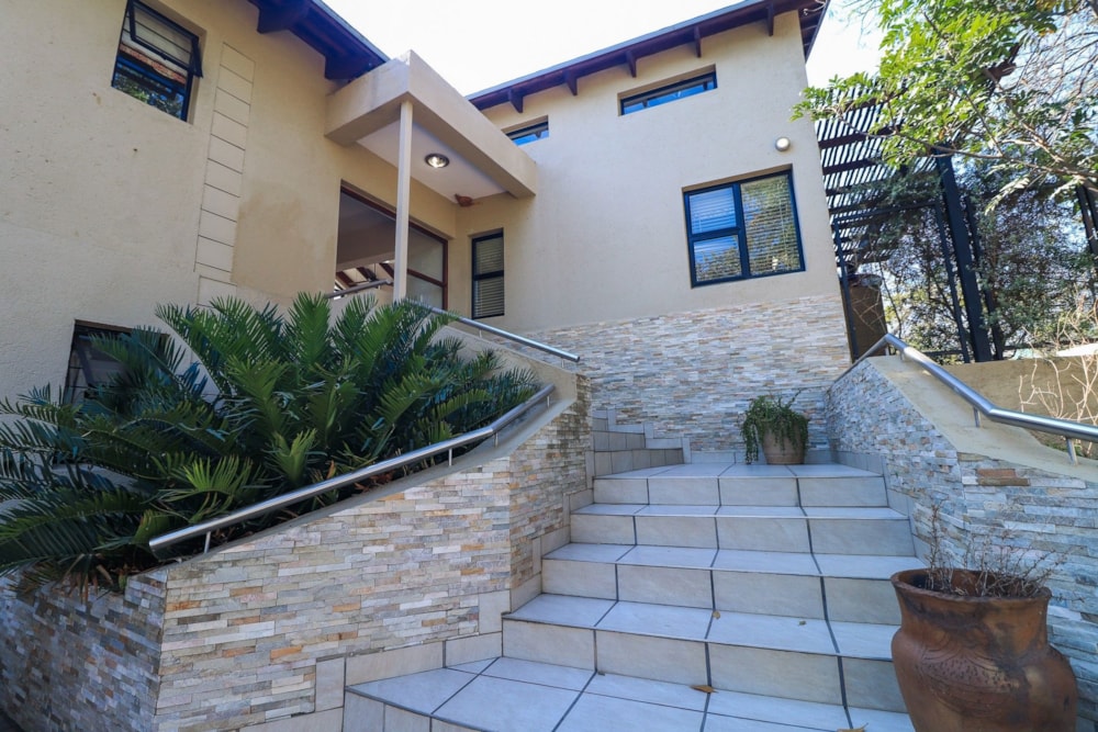 House sold in Drum Rock - 1WR1667212 House sold in Drum Rock - 1WR1667212